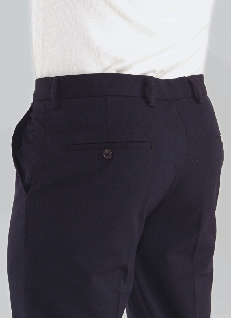 Lightweight tapered trousers