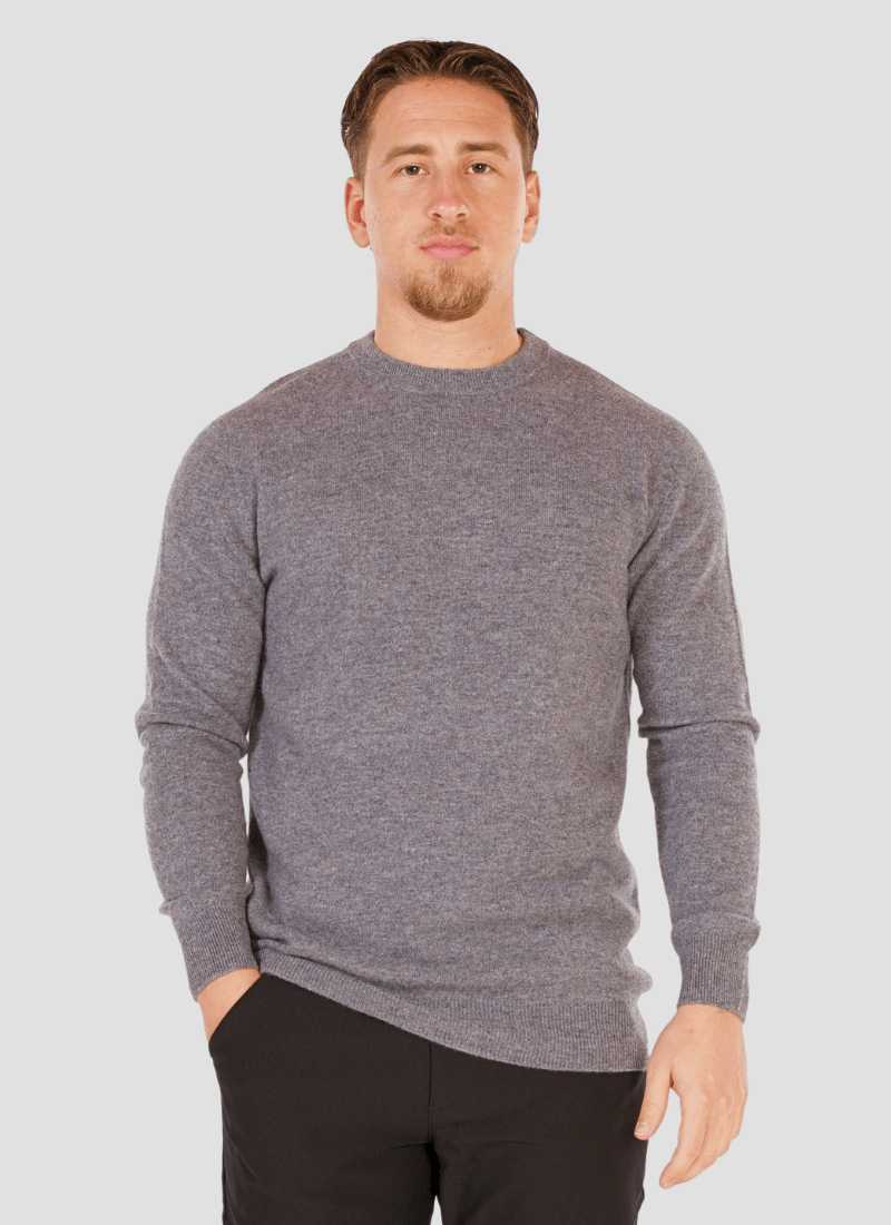 Soft Wool Fine Knit Sweater - Alden & Ash