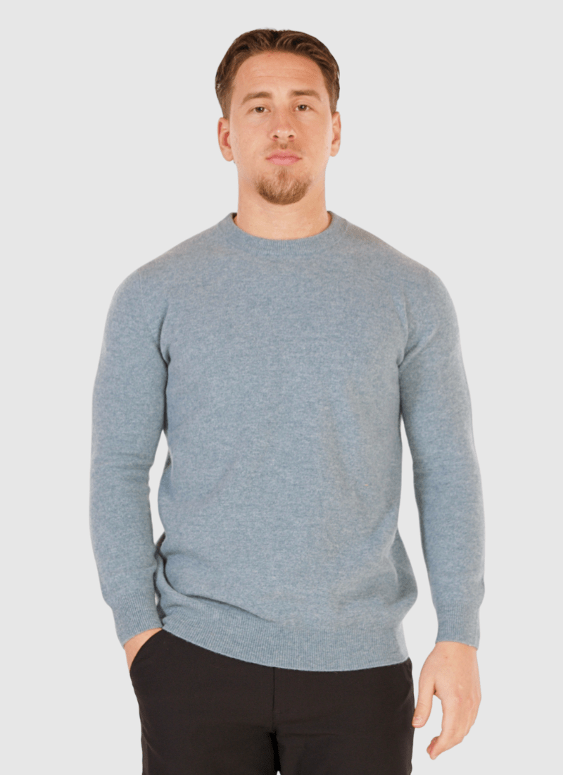 Soft Wool Fine Knit Sweater - Alden & Ash